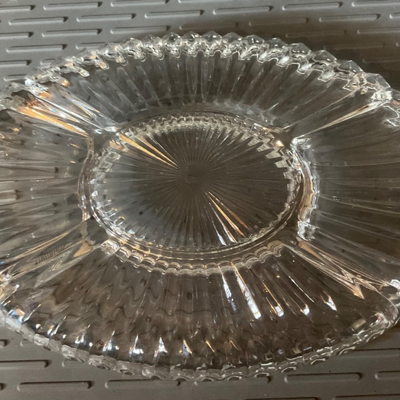 VINTAGE GLASSWEAR  SERVING PLATE - Picture 5 of 6